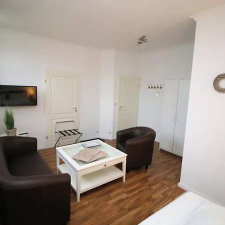 Gasthof Haus Bomhoff Sylt 3*
